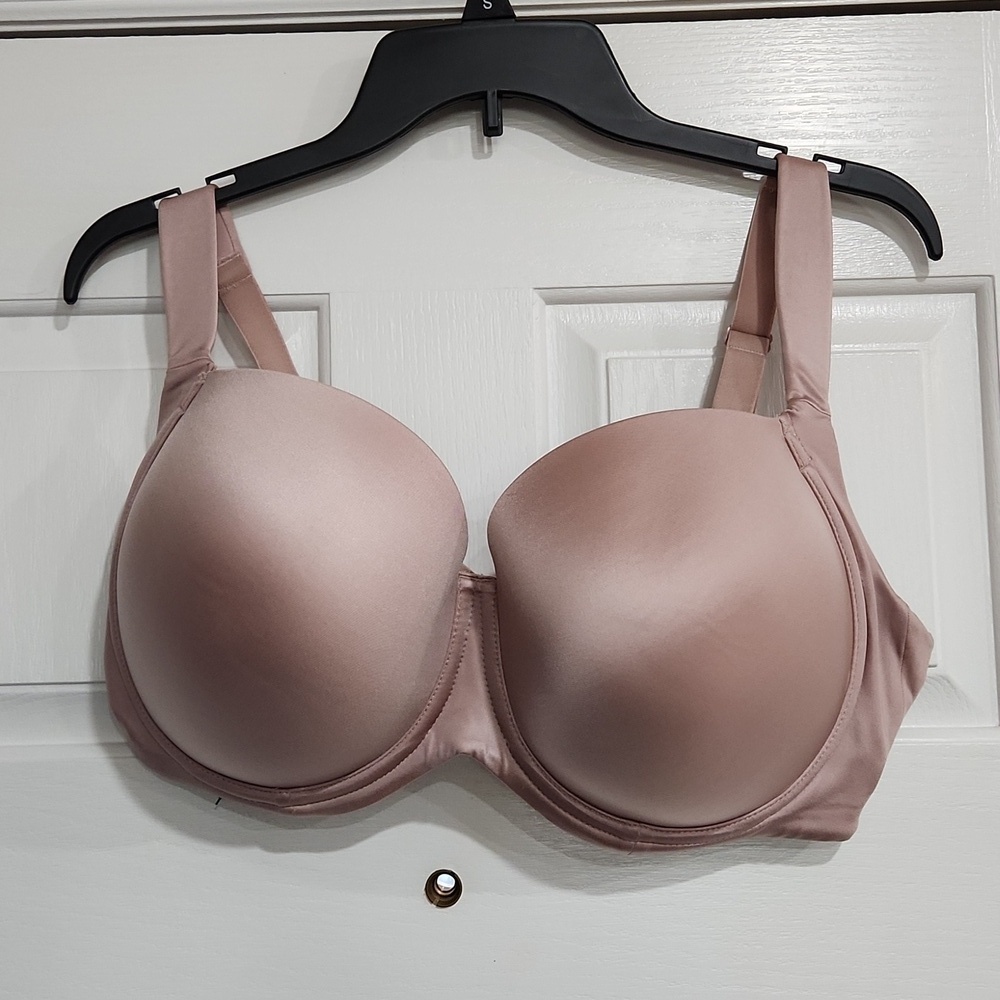 Soma Stunning Support Smooth Full Coverage Underwire Bra Size 42 DDD
